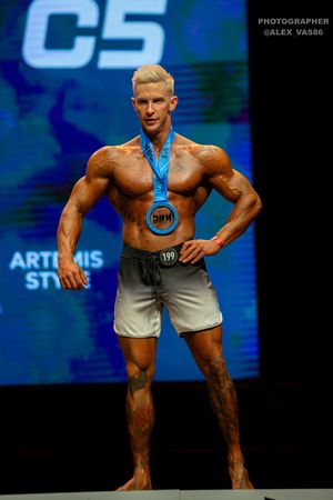 MEN'S PHYSIQUE 179